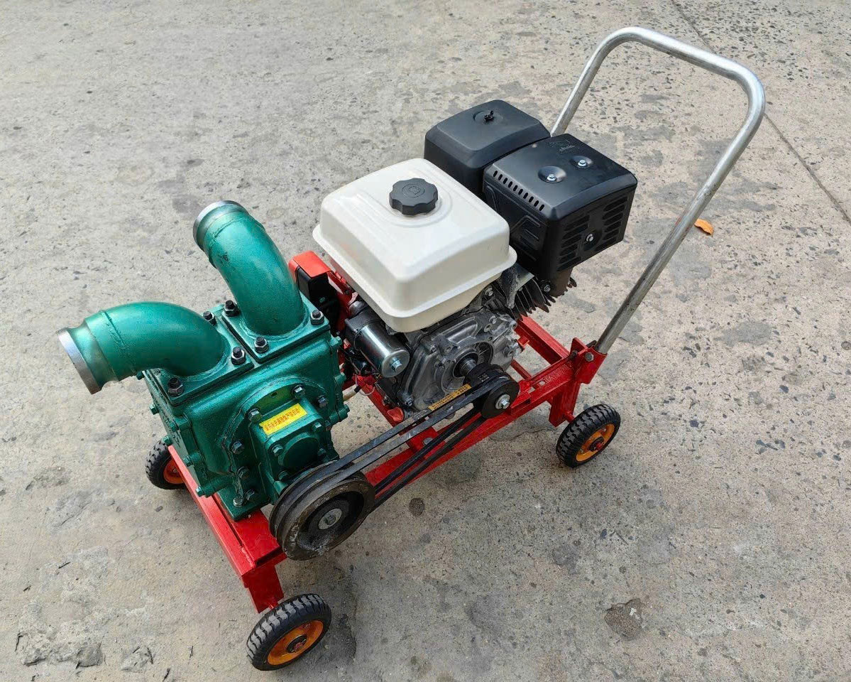 Địa chỉ b&aacute;n m&aacute;y bom h&uacute;t b&ugrave;n thải c&ocirc;ng nghiệp chạy xăng