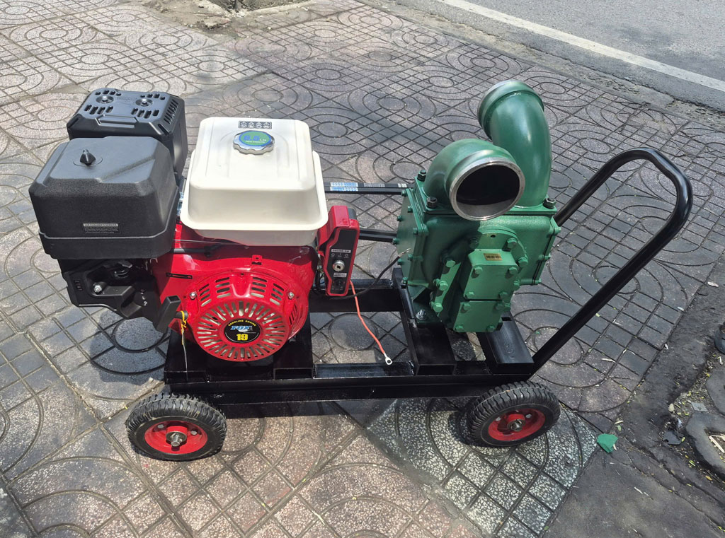 Địa chỉ b&aacute;n m&aacute;y bơm b&ugrave;n thải c&ocirc;ng nghiệp chạy xăng 19HP