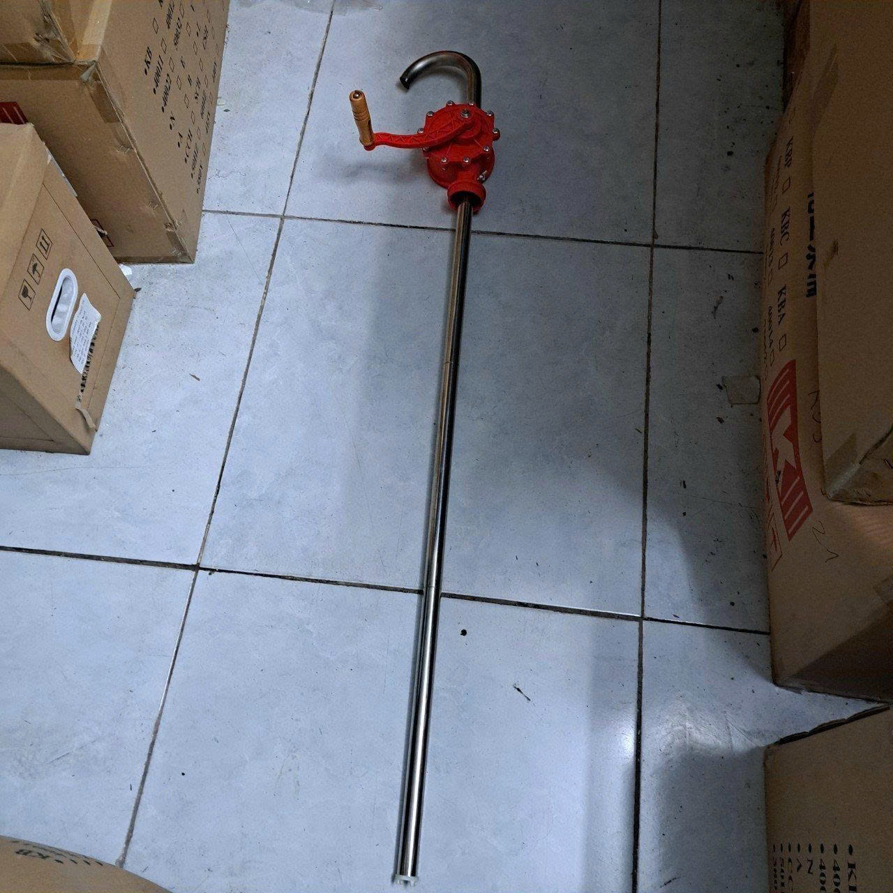 dia chi ban may bom hoa chat axit h2s04 quay tay