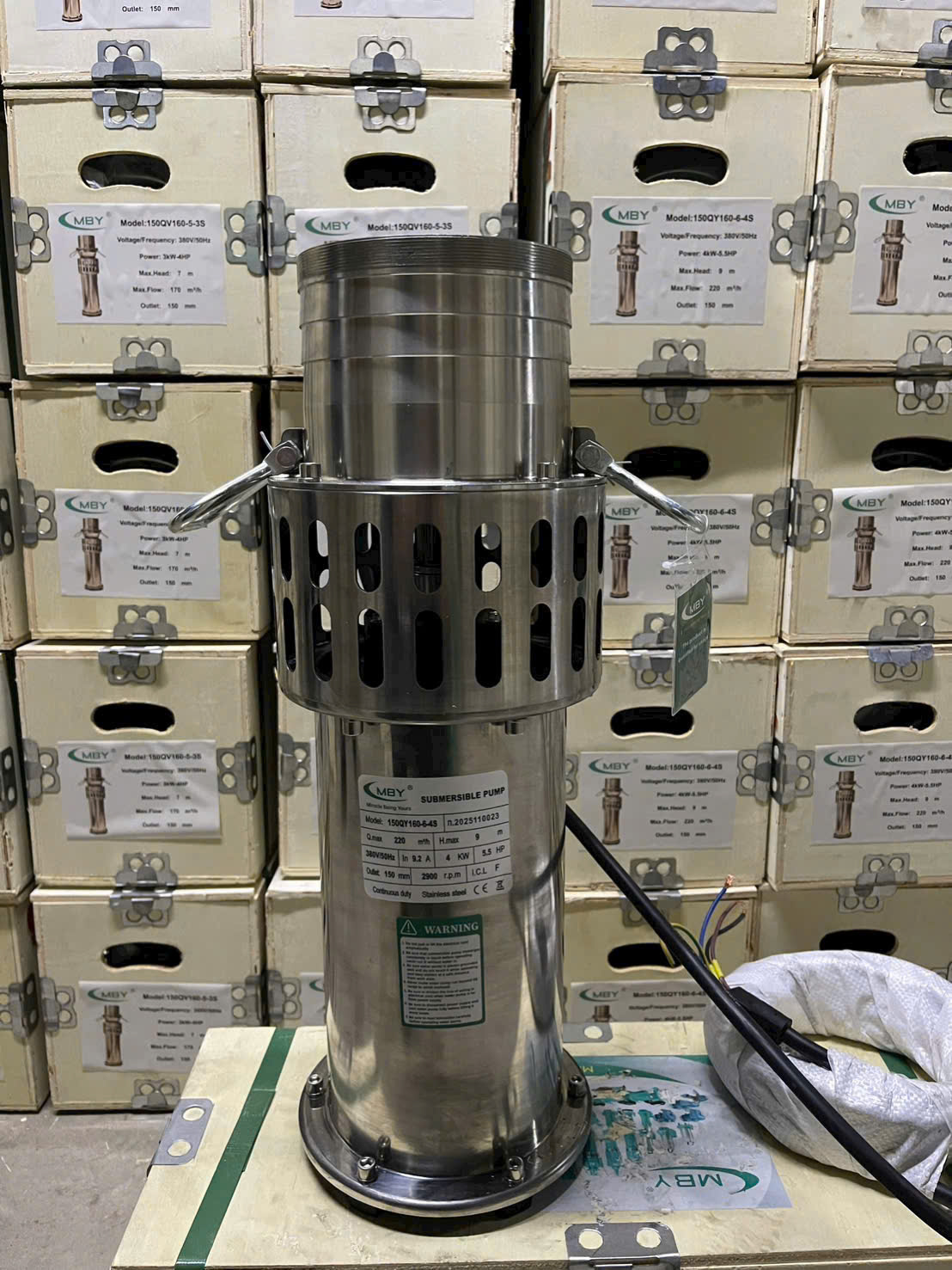 dia chi ban may bom inox luu lượng lớn tại H&agrave; Nội 