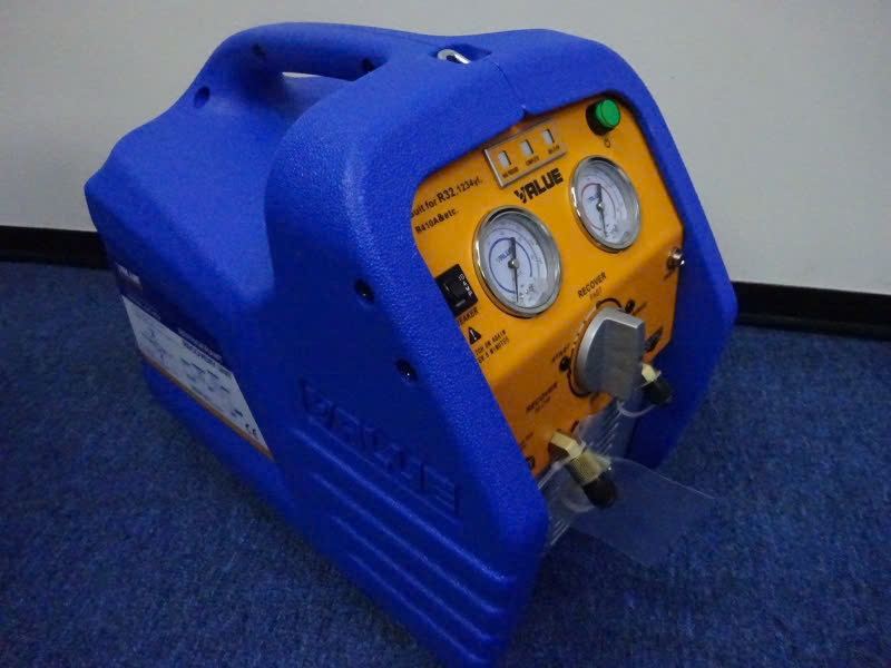 Địa chỉ b&aacute;n thiết bị thu hồi gas lạnh Value VRR24LOS-R32