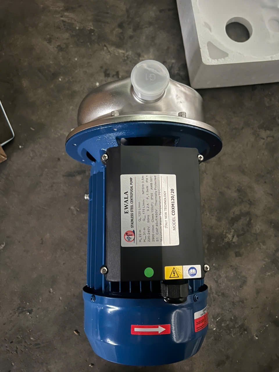 dia chi ban may bom ly tam dau inox Ewala CDXM120